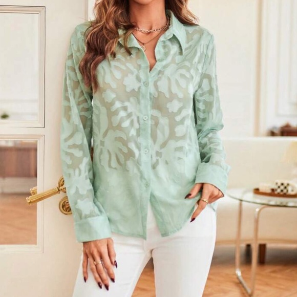 Jacquard button down blouse - Picture 11 of 16